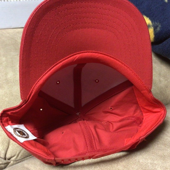 Vintage NHL MONTREAL CANADIENS 1990 s hat - Picture 3 of 3